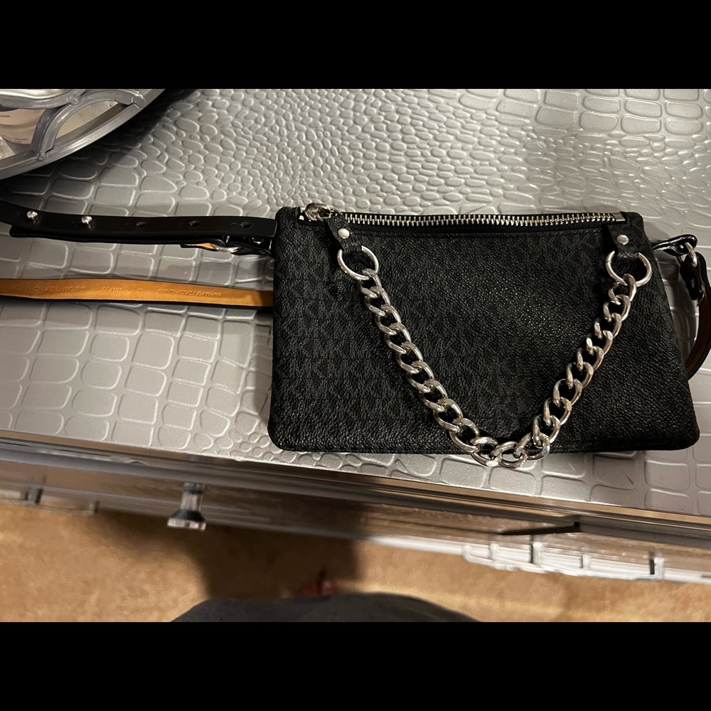 New Michael Kors belt purse with silver chain